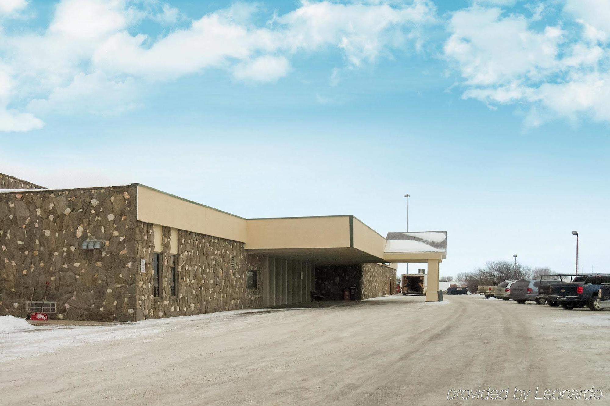 Econo Lodge Inn & Suites Brookings Exteriör bild
