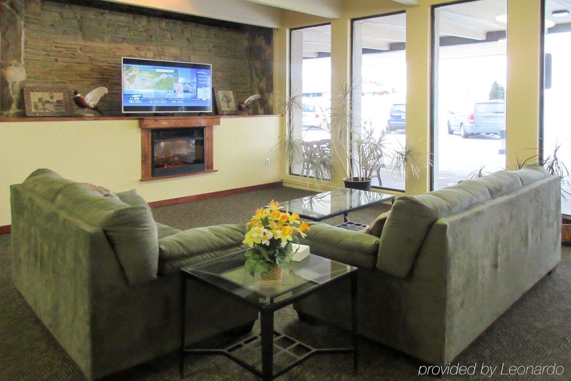 Econo Lodge Inn & Suites Brookings Exteriör bild