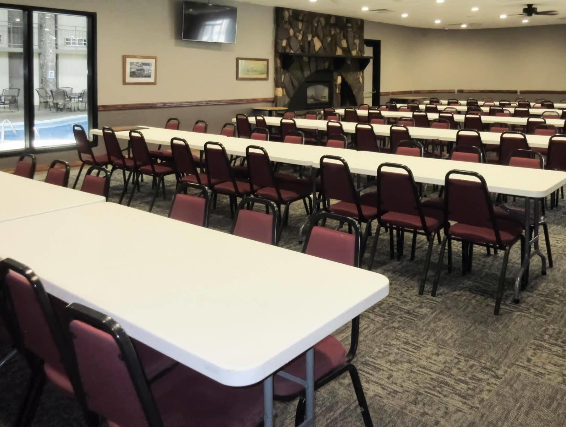 Econo Lodge Inn & Suites Brookings Exteriör bild