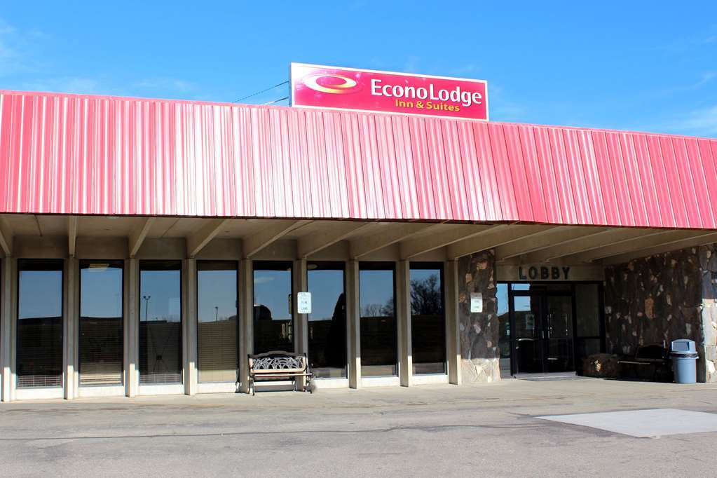 Econo Lodge Inn & Suites Brookings Exteriör bild